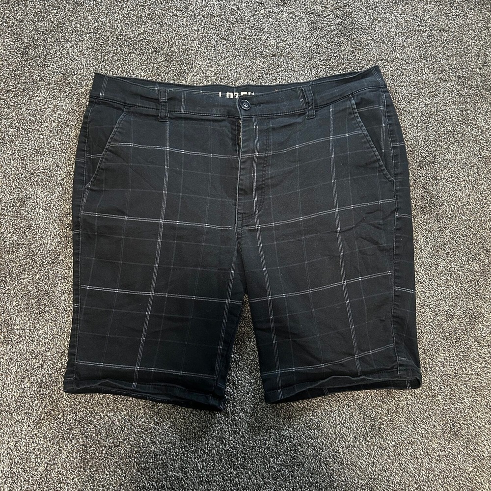 Lazer Chino Shorts Mens 36 Black Excellent Grid Plaid Maximum Flex Stretch